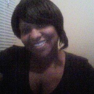 Meet your Posher, Selina